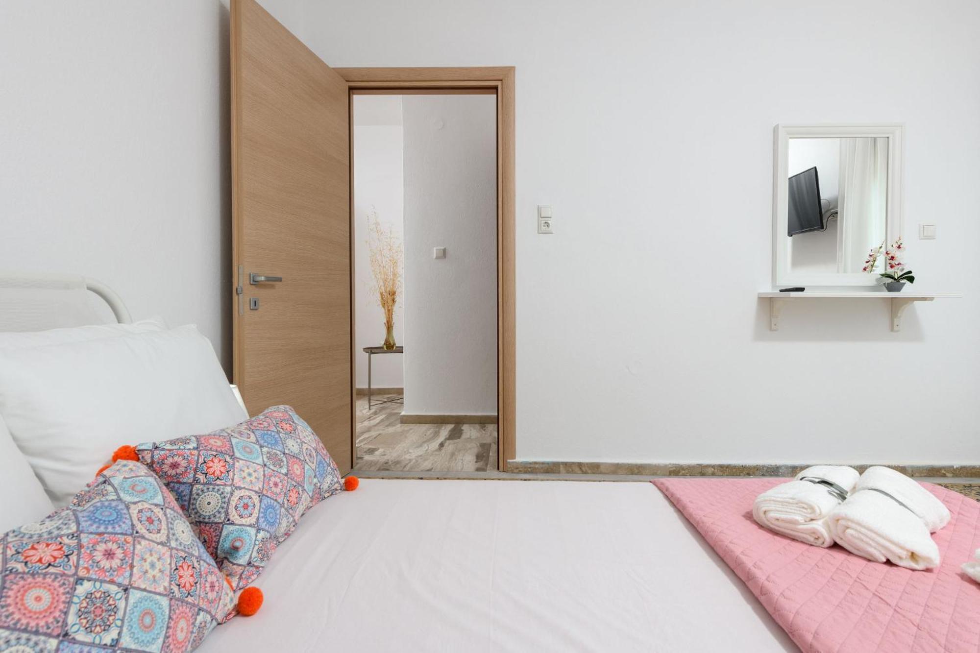 Whitegold Apartments Panagia Panagia  Exterior photo